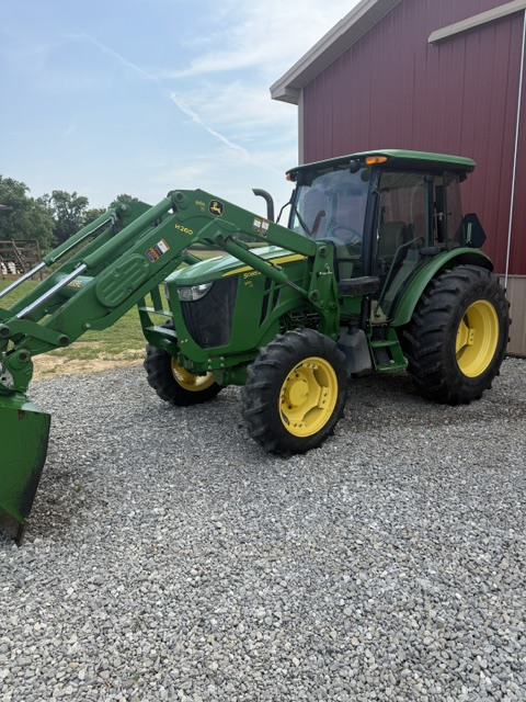 2013 John Deere 5085M
