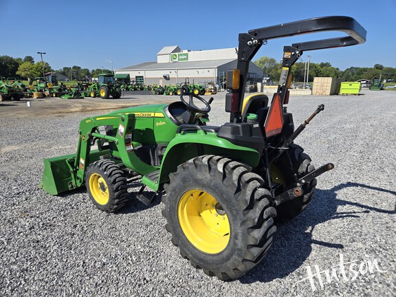 Photo of 2022 John Deere 3032E