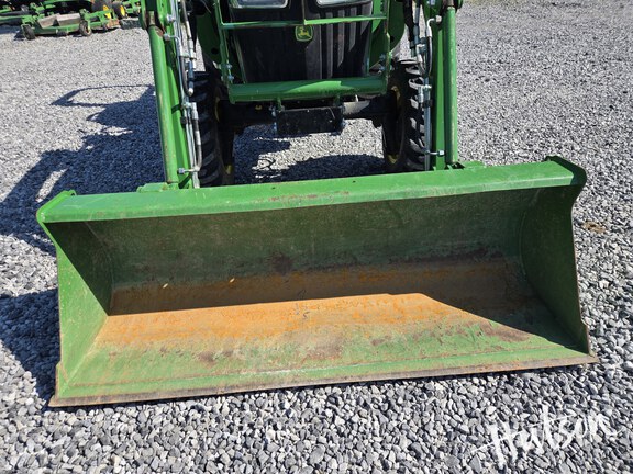 Photo of 2022 John Deere 3032E