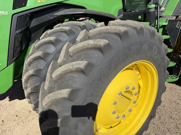 2025 John Deere 8R 410 - Photo10