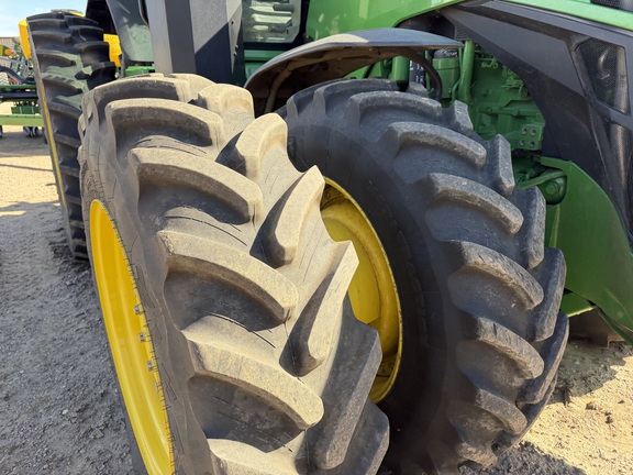 2025 John Deere 8R 410 - Photo12