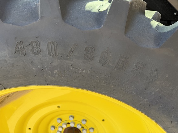 2025 John Deere 8R 410 - Photo14