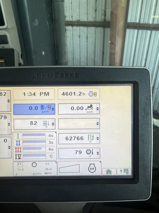 Photo of 2013 John Deere 9560R
