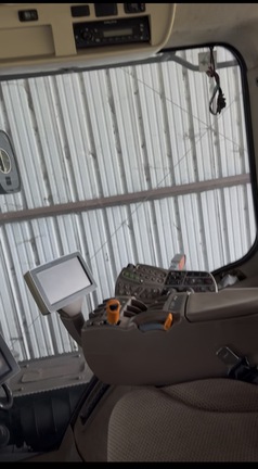 Photo of 2013 John Deere 9560R