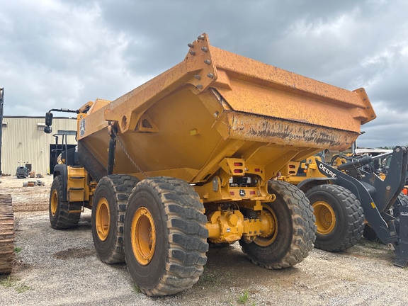 2024 John Deere 310 P
