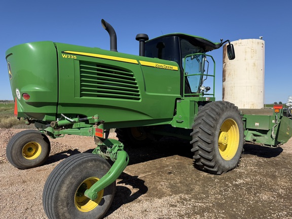 2020 John Deere W235 (4th thumbnail)