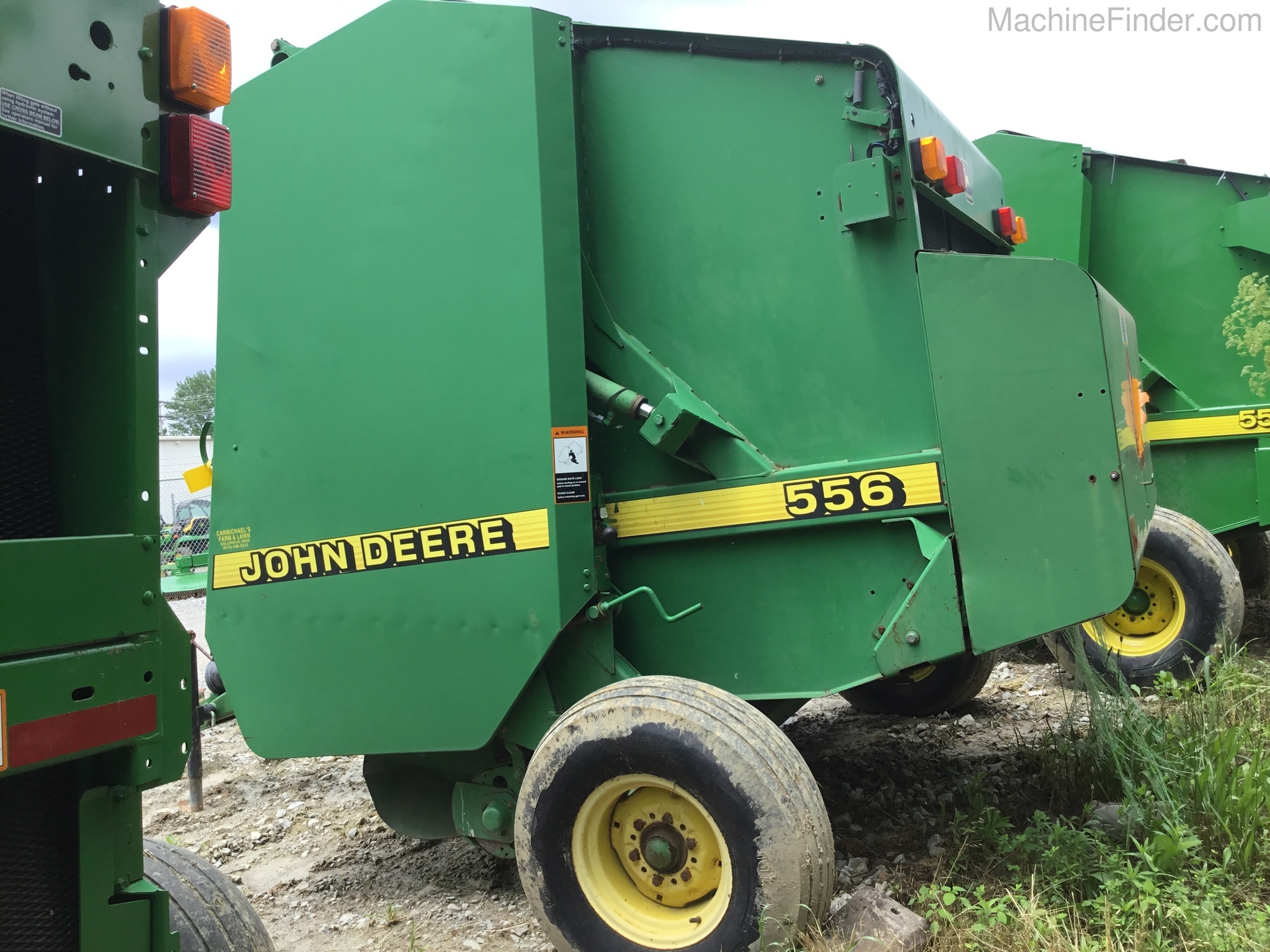 1997 John Deere 556 Image 6