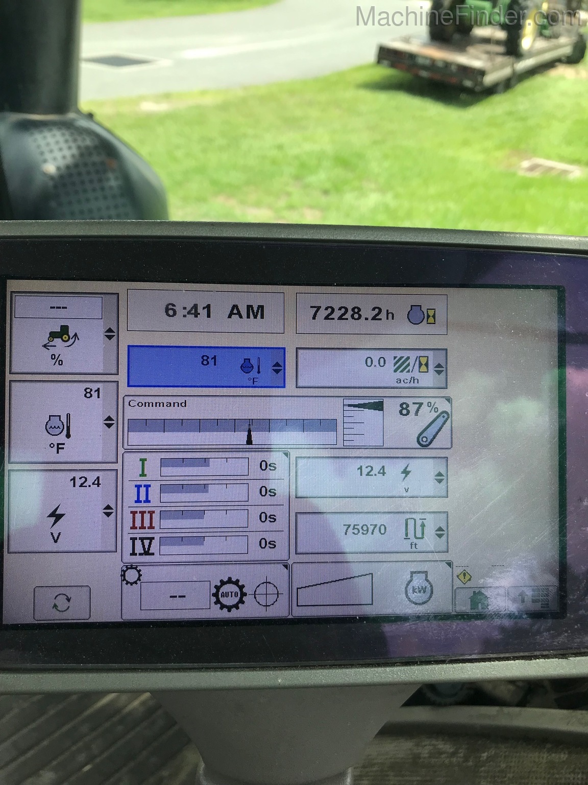 2011 John Deere 8285R Image 7