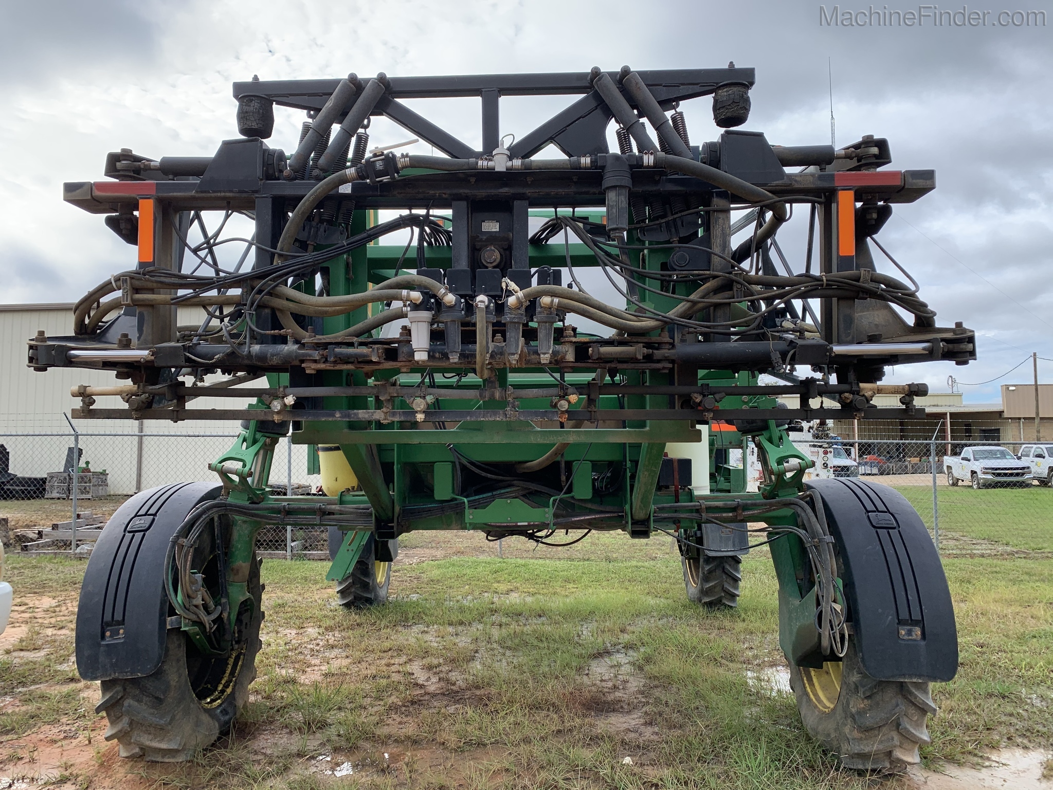 2002 John Deere 4700 Image 5