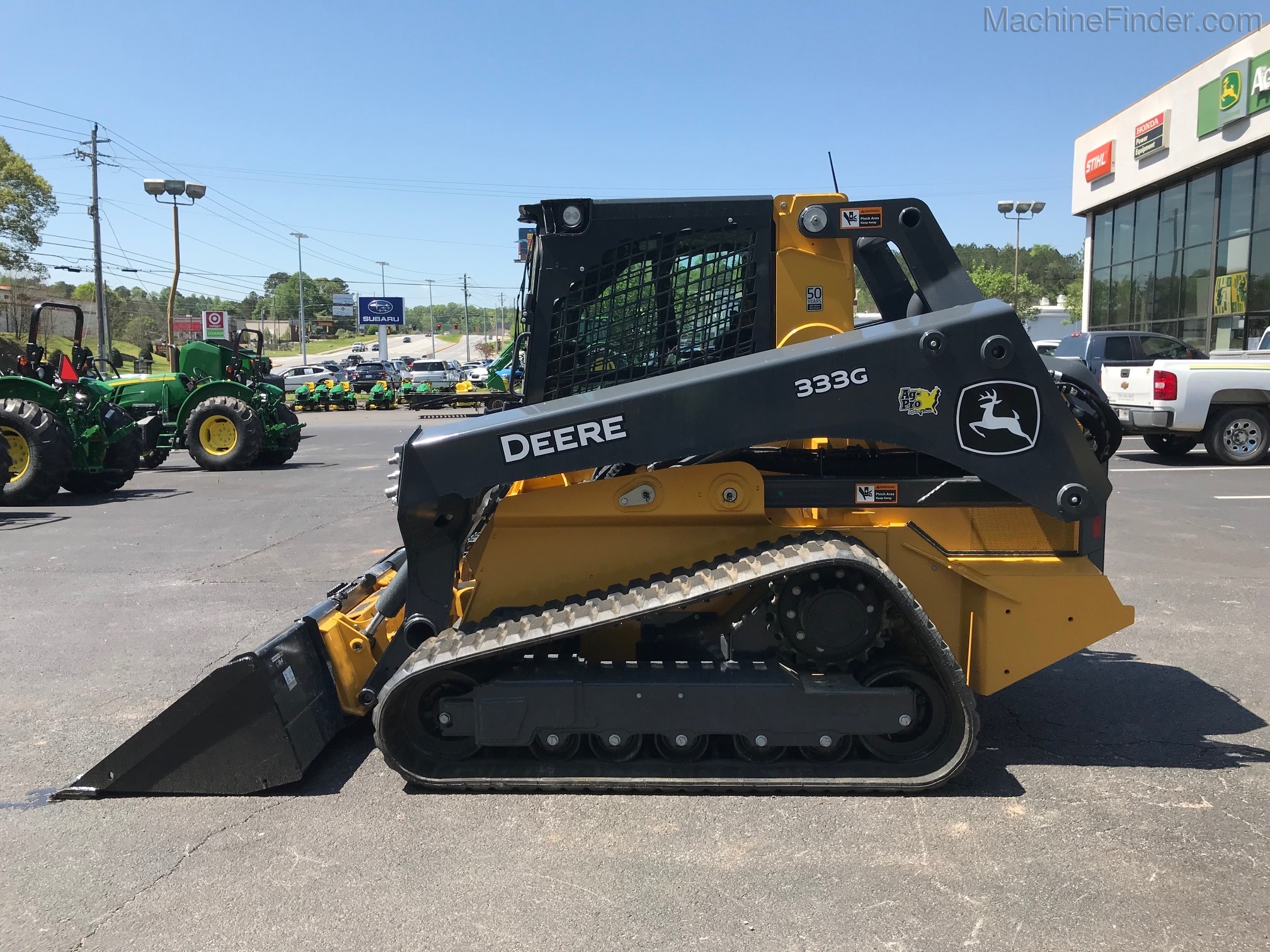 2020 John Deere 333G Image 5