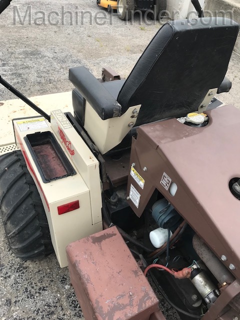 Grasshopper 725 Image 6