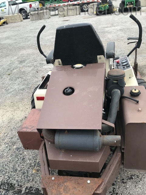 Grasshopper 725 Image 5