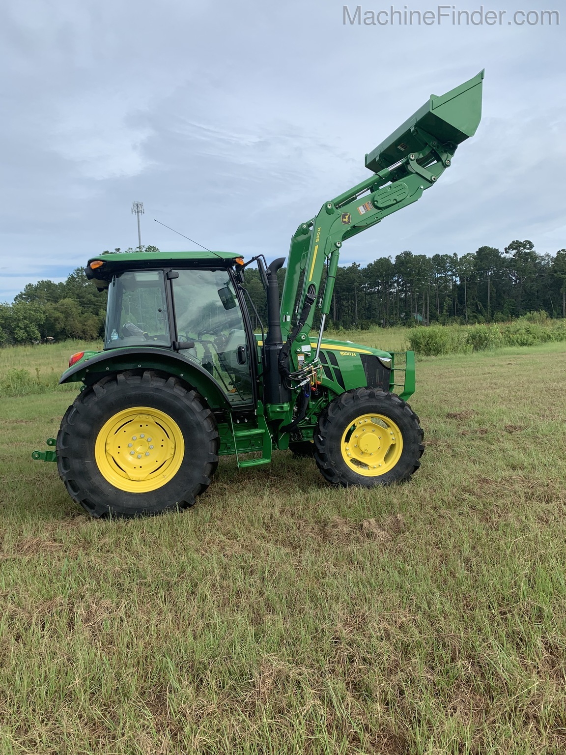 2020 John Deere 5100M Image 13