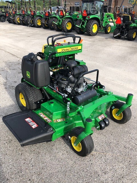 2020 John Deere 652R Image 3