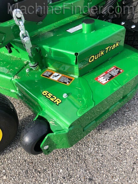 2020 John Deere 652R Image 4