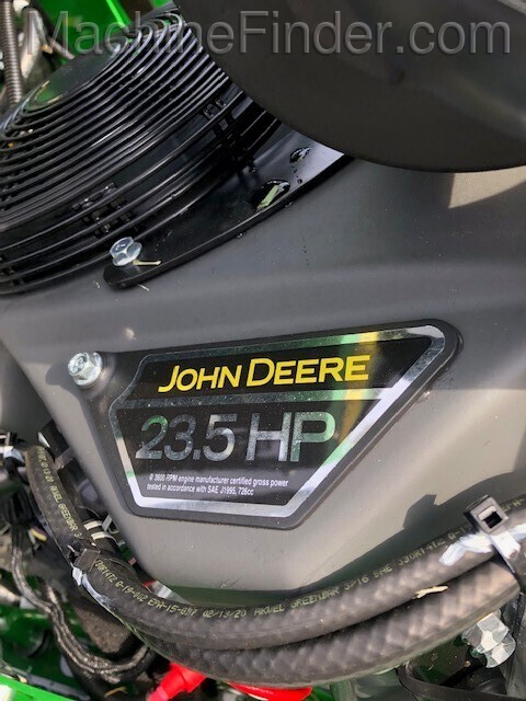 2020 John Deere 652R Image 9