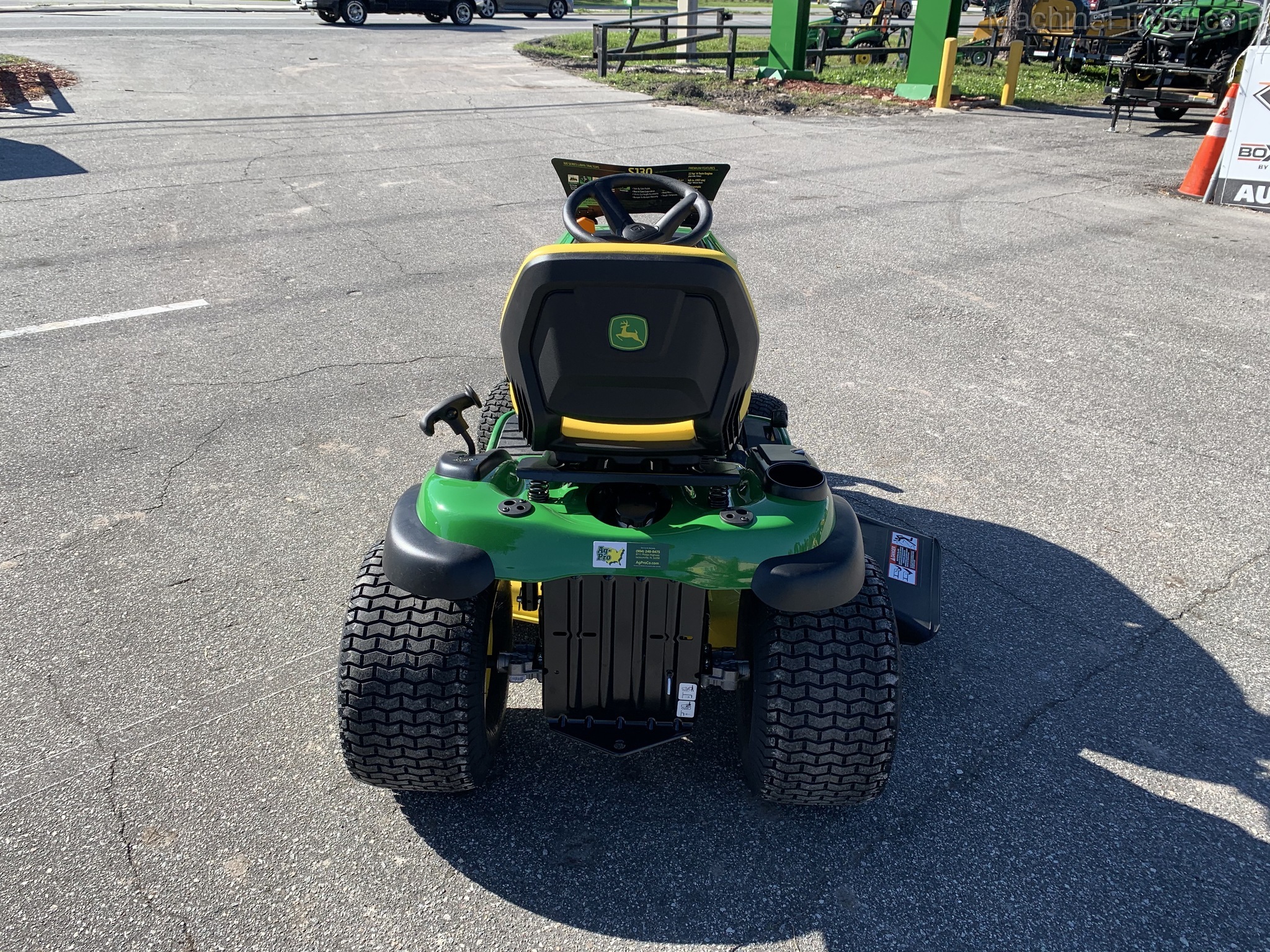 2020 John Deere S130 Image 6