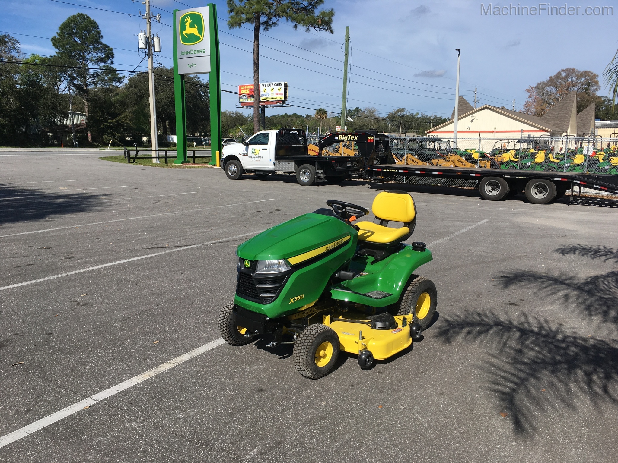2021 John Deere X350 Image 1