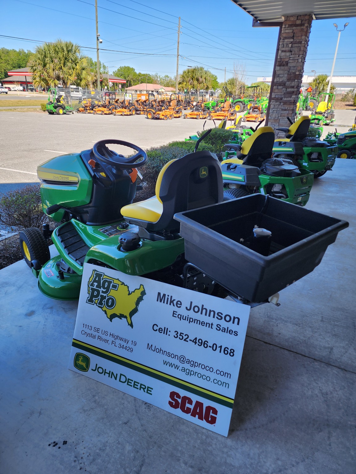 2023 John Deere X350 Image 3