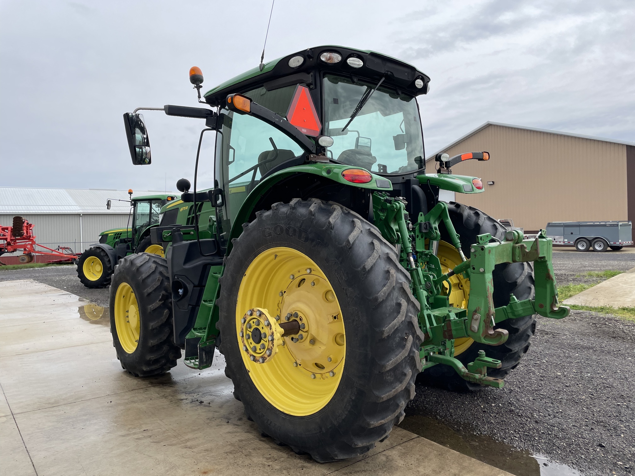 2015 John Deere 6175R Image 3