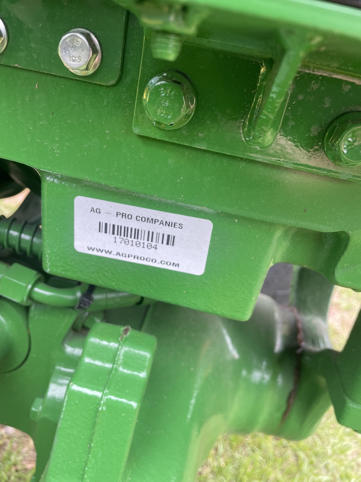 2022 John Deere 5045E Image 7
