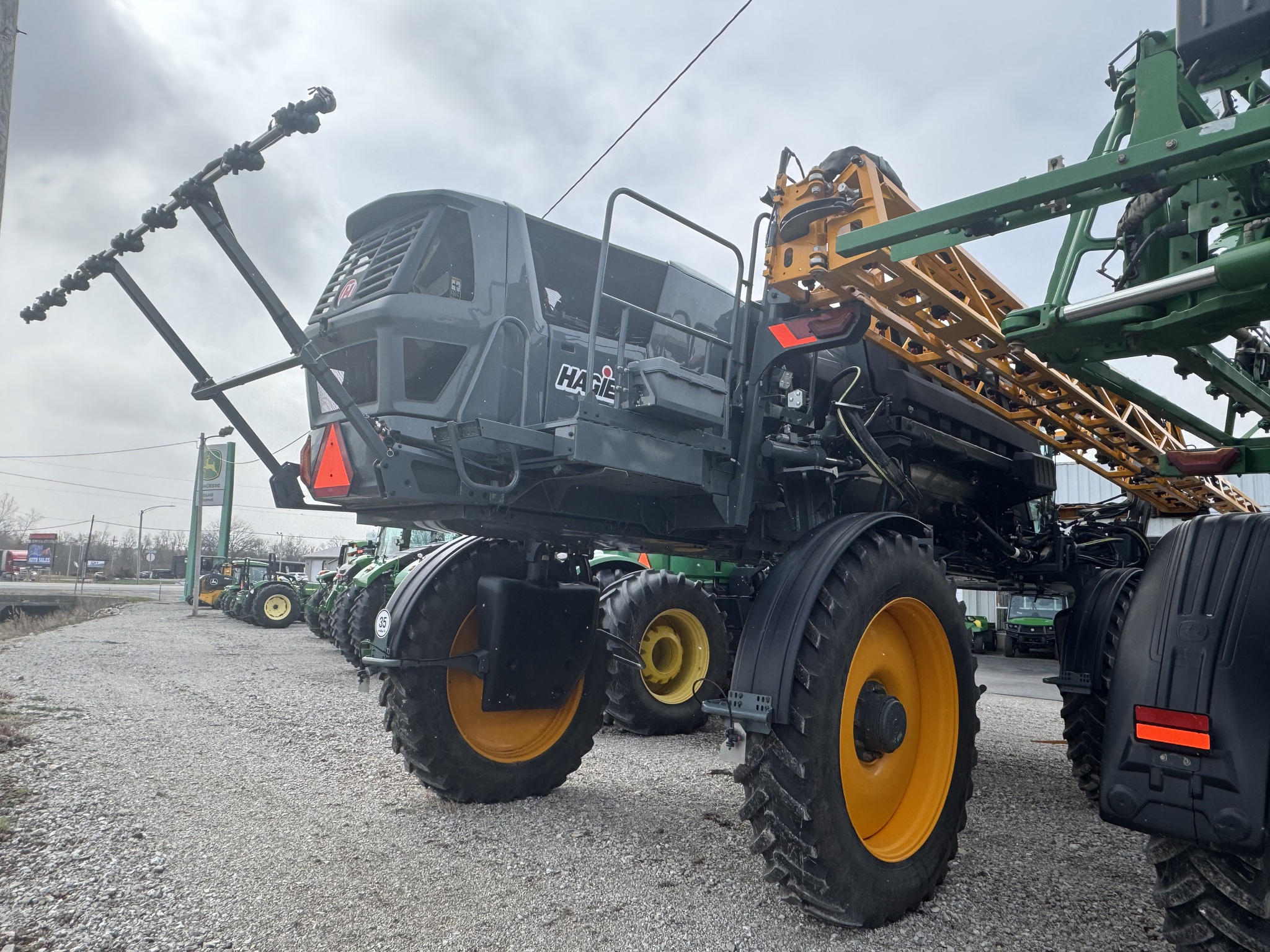 2022 Hagie STS16 Image 4