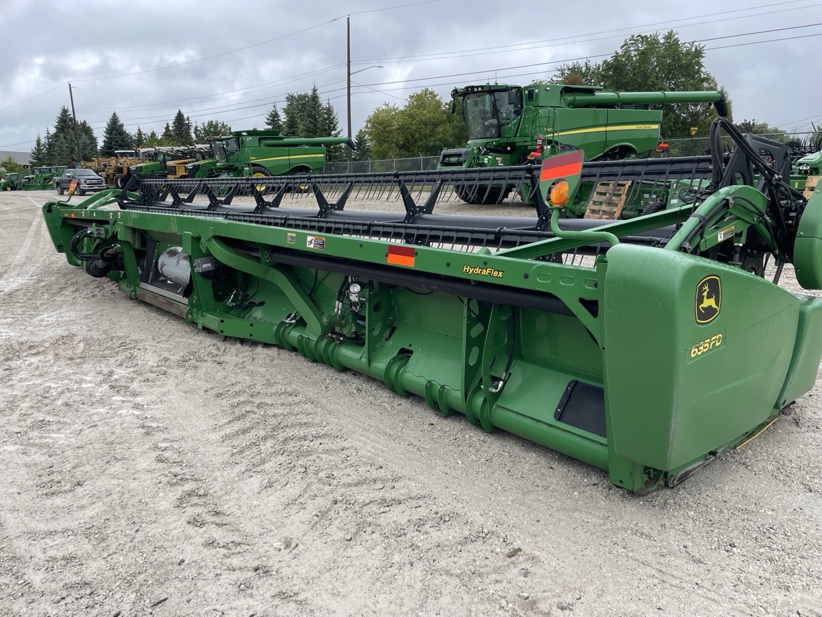 2012 John Deere 635FD Image 4