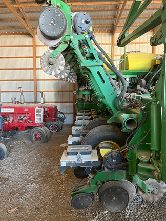 2005 John-Deere 1790