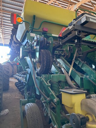 2005 John-Deere 1790