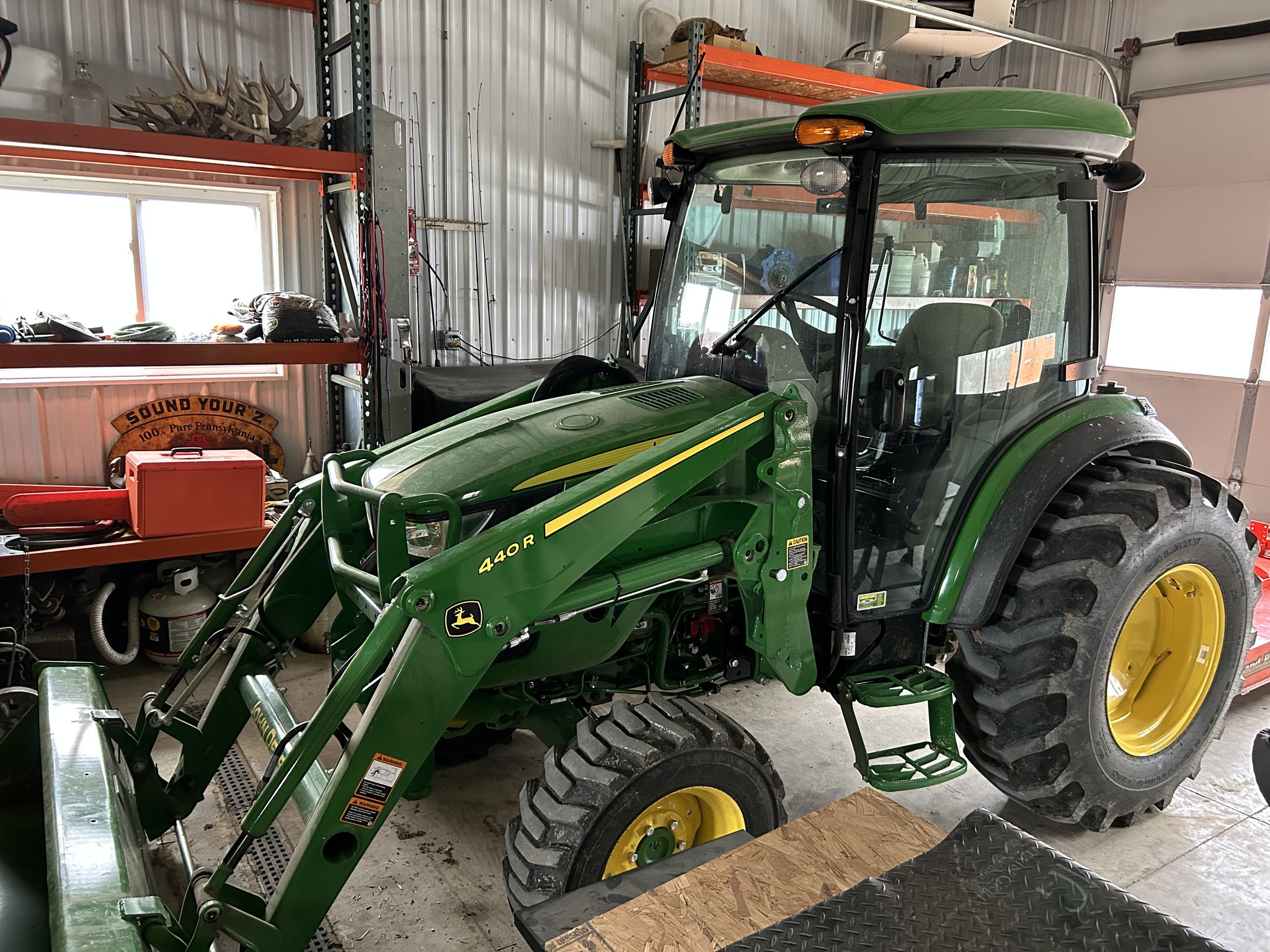 2022 John Deere 4052R Compact Utility Tractors Elkader, IA