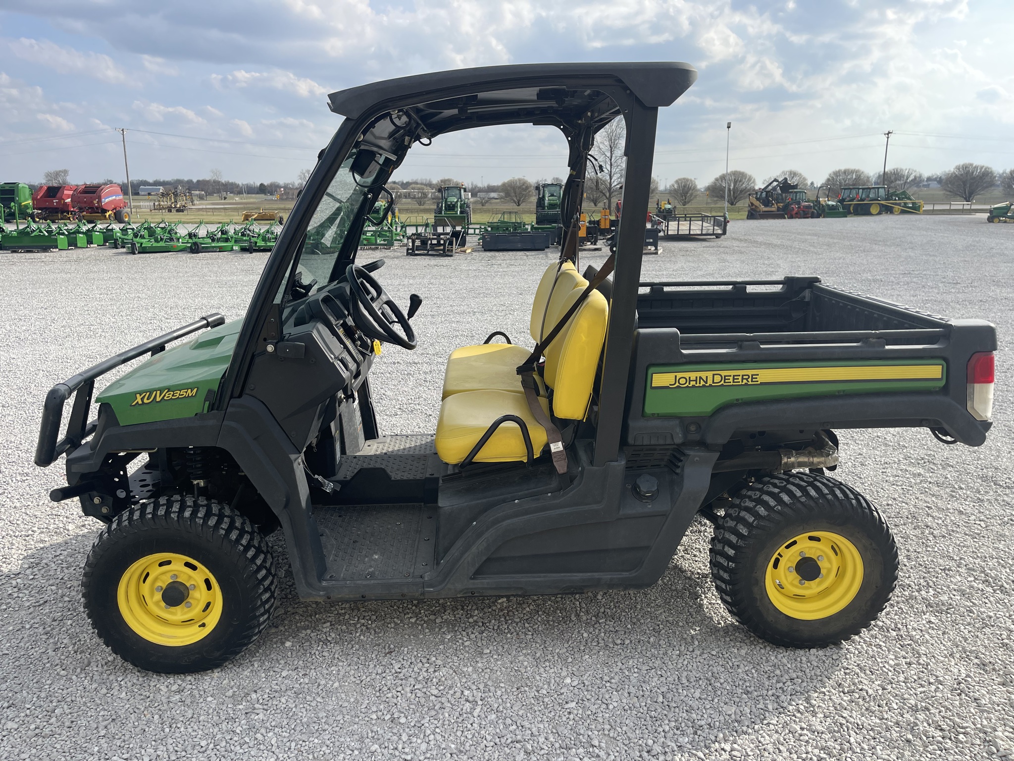  2019 John Deere XUV 835M at Heritage Tractor in Adrian, MO
