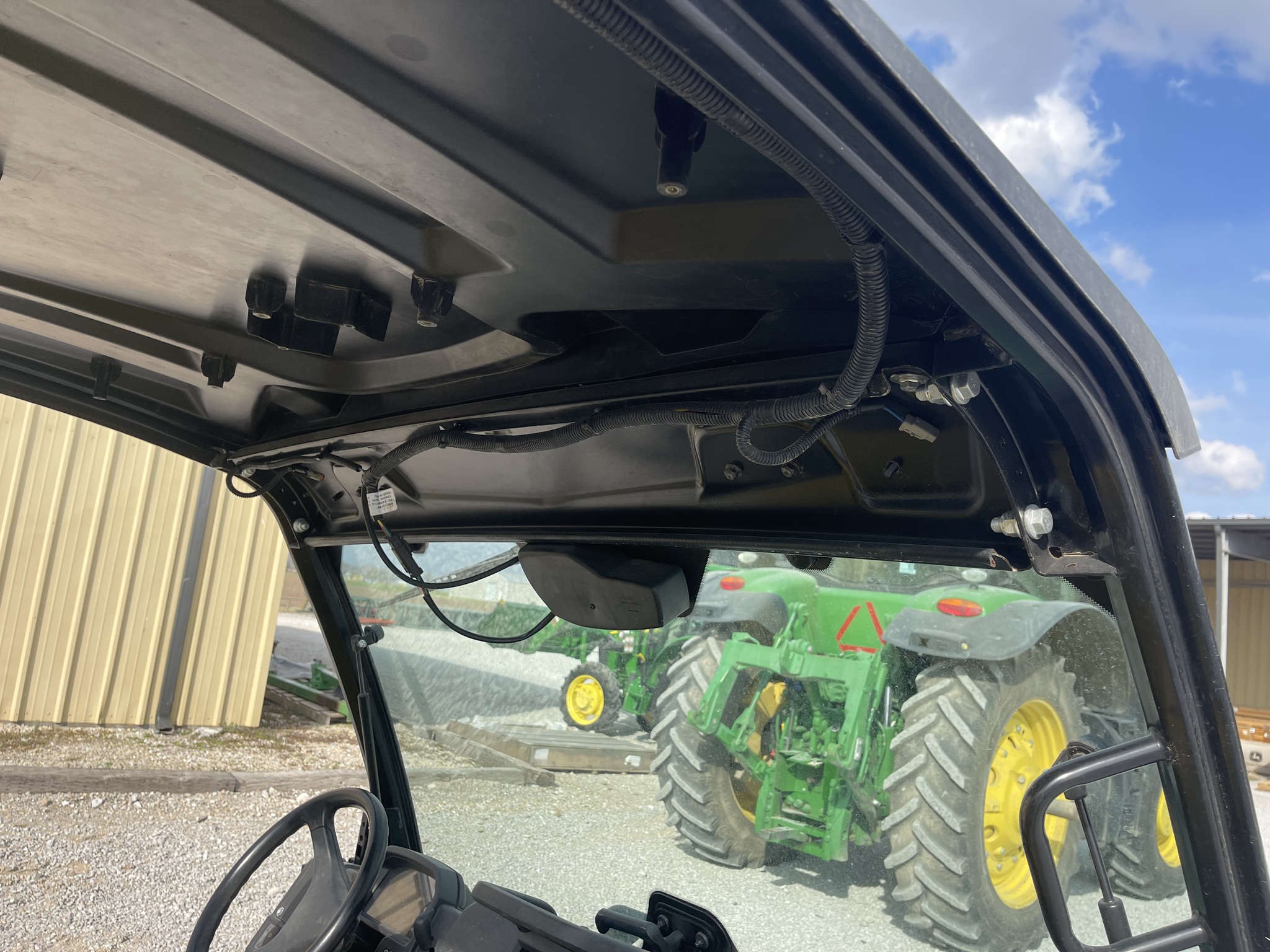  2019 John Deere XUV 835M at Heritage Tractor in Adrian, MO