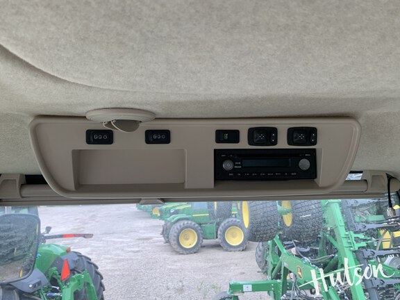 Photo of 2016 John Deere 9570RX
