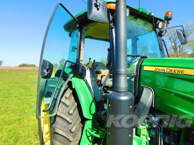 Used 2022 John Deere 6120E Cab Utility Tractors at Koenig Equipment in Greenville, OH - PhotoXL11