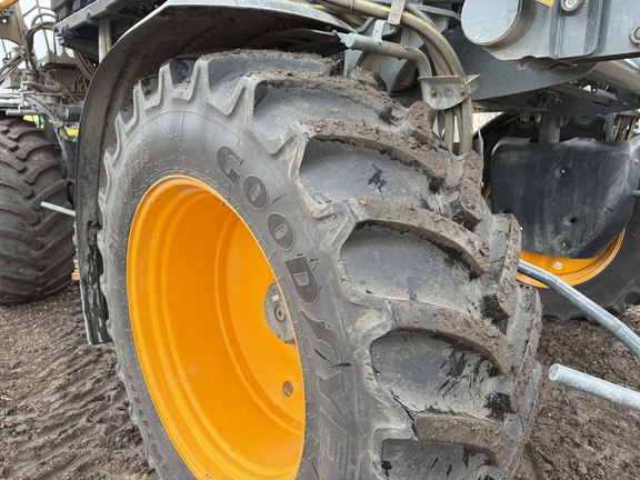 2024 Hagie STS16 - Photo13