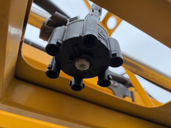 2024 Hagie STS16 - Photo31