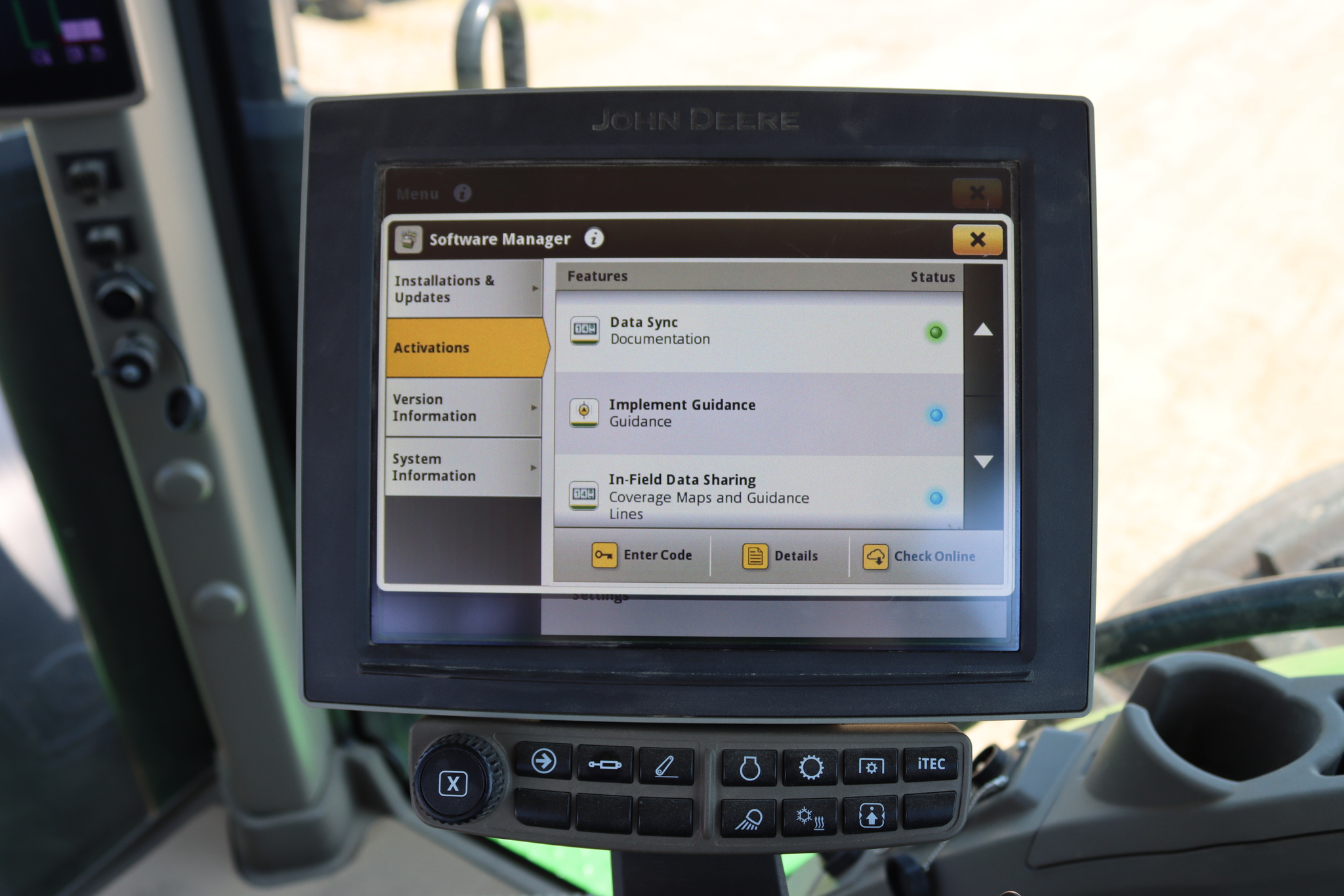 2022 John Deere 8R 280 Row Crop Tractors