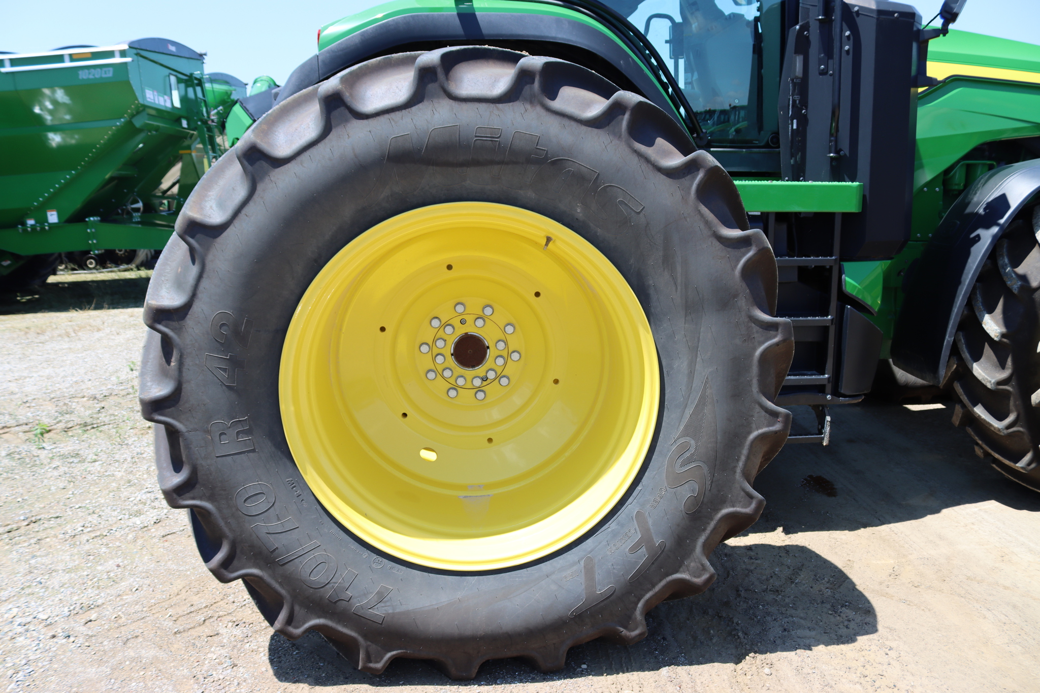 2022 John Deere 8R 280 Row Crop Tractors