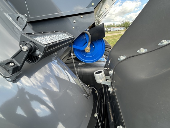 New In-Stock 2024 Elmers 2000 Grain Carts at Horizon Ag & Turf in Falher, AB - Photo13