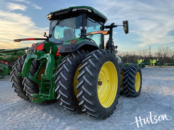 Photo of 2024 John Deere 8R 310