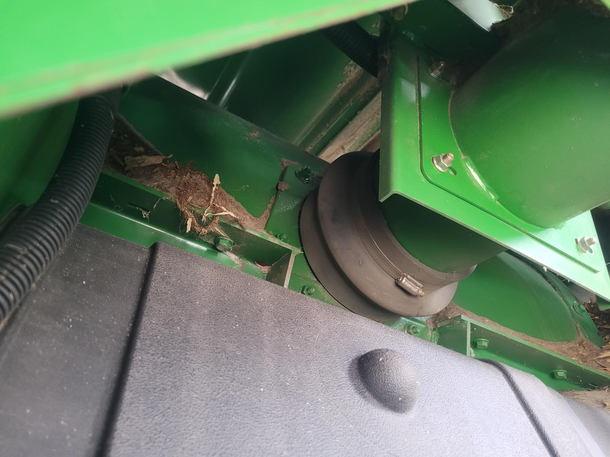 2010 John Deere 9770 STS Image 6