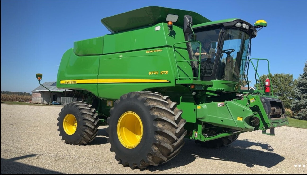 2010 John Deere 9770 STS Image 1