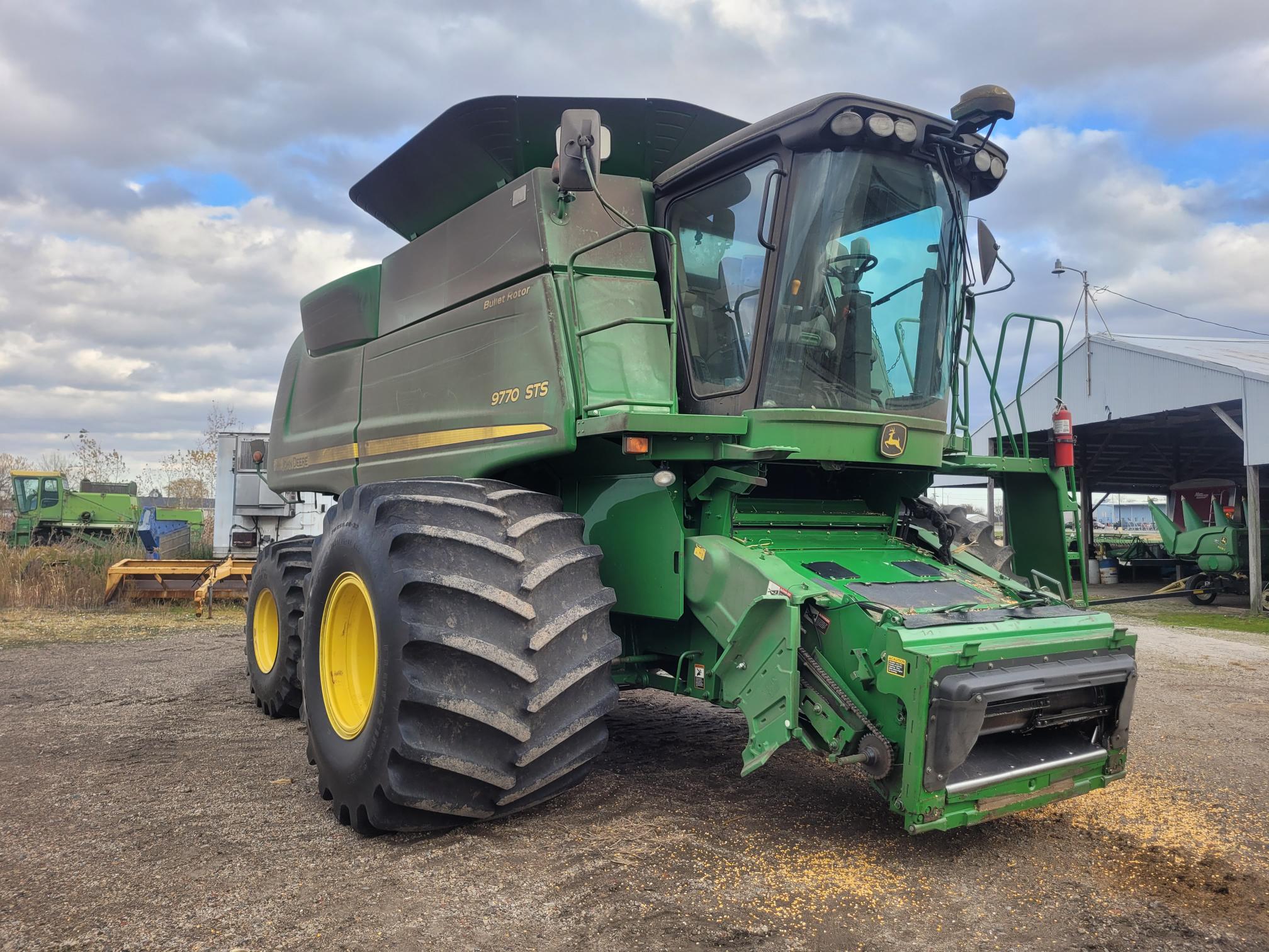 2010 John Deere 9770 STS Image 2