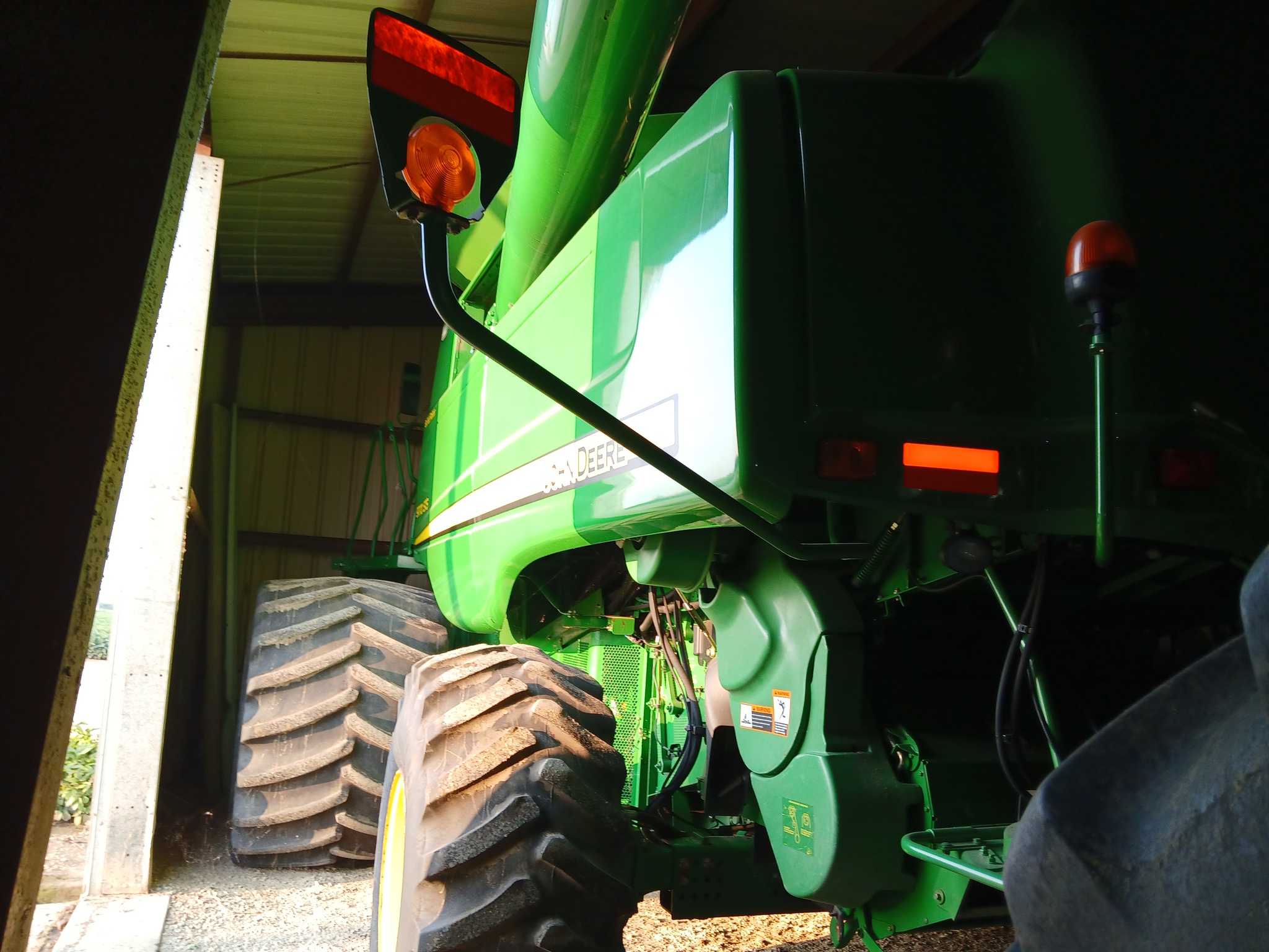 2010 John Deere 9770 STS Image 10