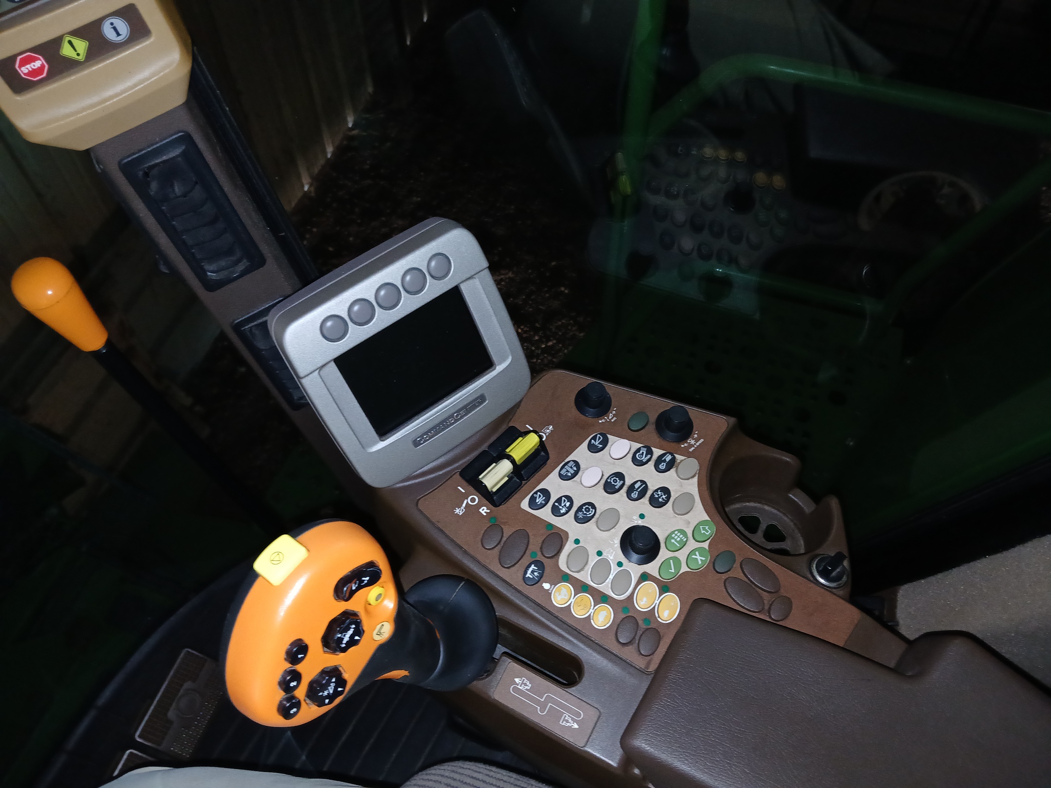 2010 John Deere 9770 STS Image 14