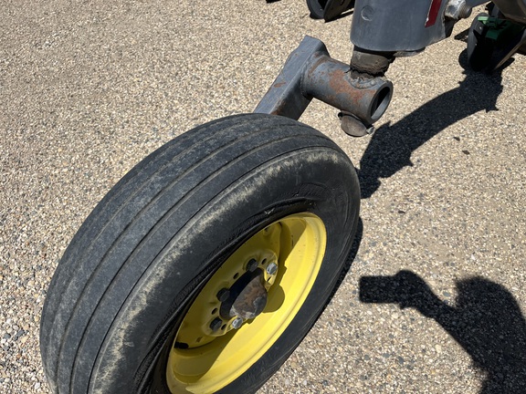  John Deere 24R22 - Photo11