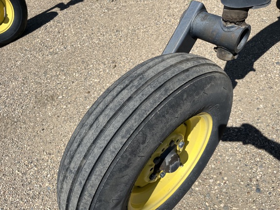  John Deere 24R22 - Photo15