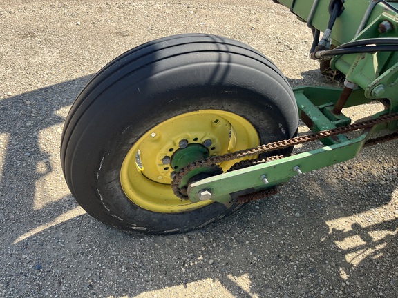  John Deere 24R22 - Photo18