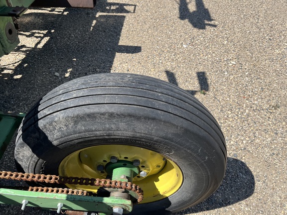  John Deere 24R22 - Photo23