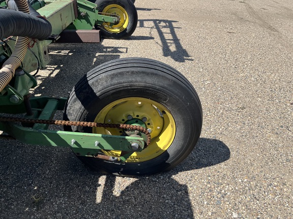  John Deere 24R22 - Photo22